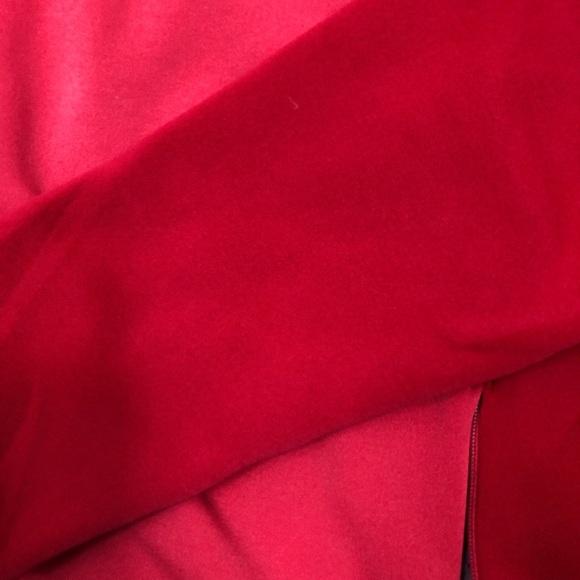 The North Face women’s flight series jacket size M, red - Picture 6 of 6